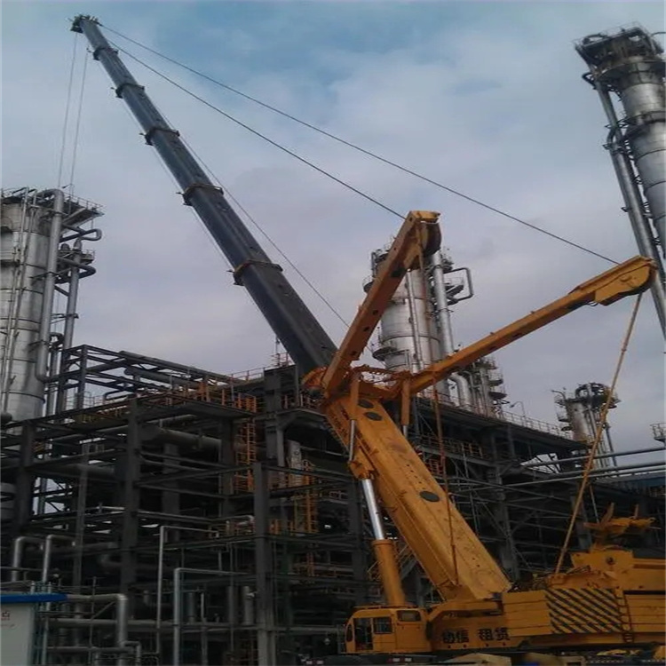 银海吊板房的吊车